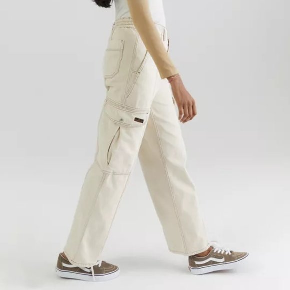 Urban Outfitters BDG RU Slouchy Skate Jean in Biege - Picture 2 of 7